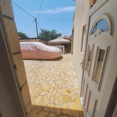 Апартаменти Apartman Toja Сень Екстер'єр фото